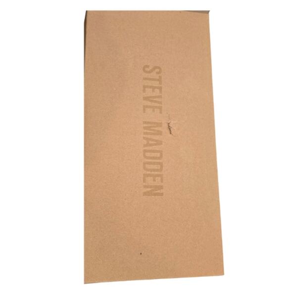 Steve Madden Annie Heel in Wine Patent – EUC Size 7 - Picture 2 of 9